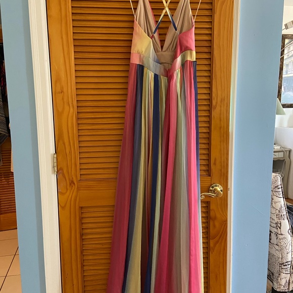 Beautiful Maxi rainbow color dress - Picture 4 of 7